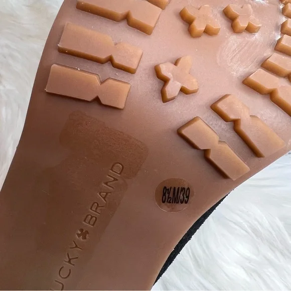 Lucky Brand Vacob perforated suede black ankle bootie 8.5 $140 - Picture 3 of 6